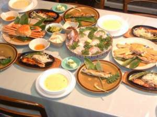 【2食付】旬の地元食材をふんだんに使った和洋折衷のフルコース 2食付プラン